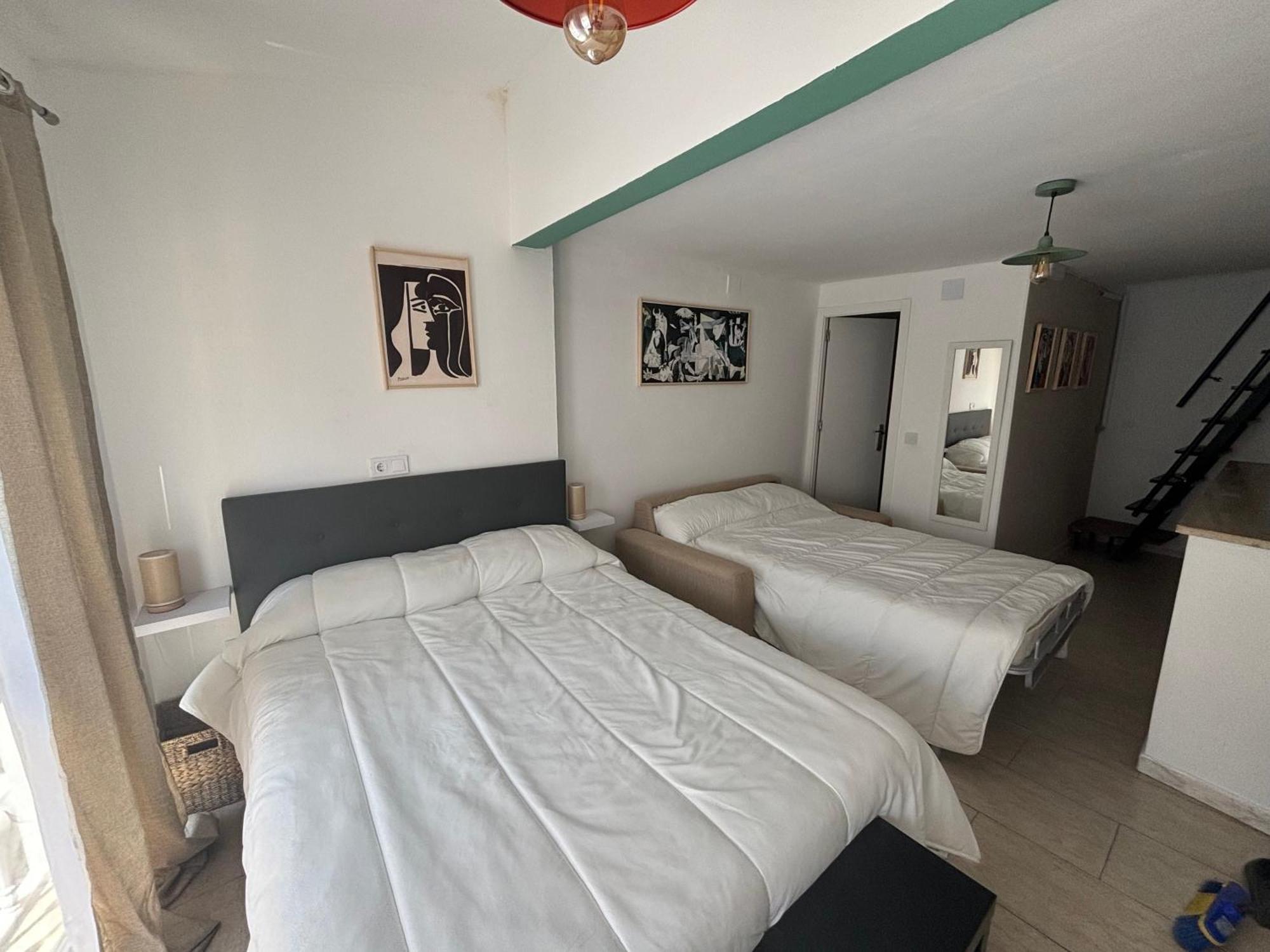 Loft Picasso Badajoz En Casco Historico Apartment Exterior photo