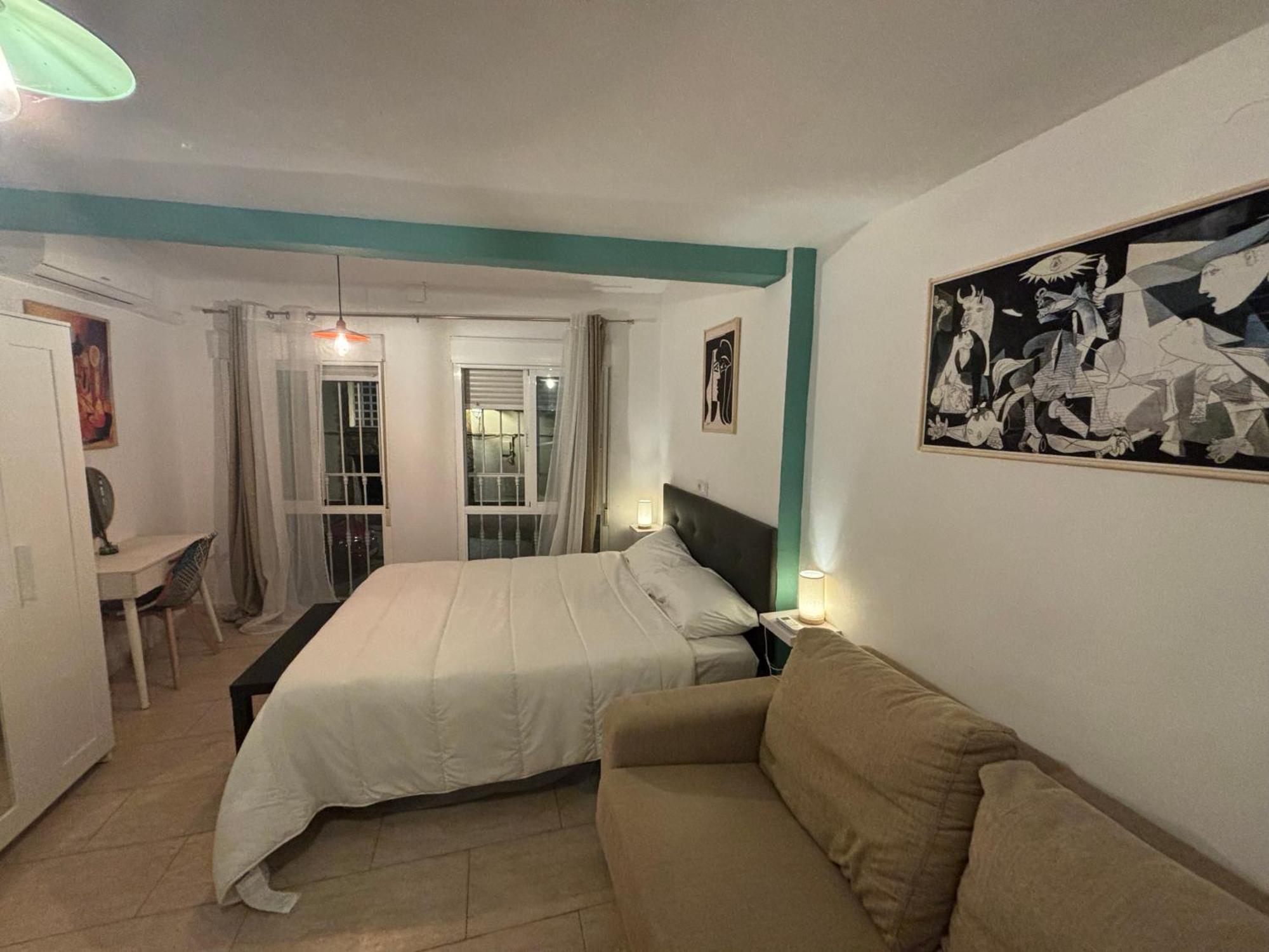 Loft Picasso Badajoz En Casco Historico Apartment Exterior photo